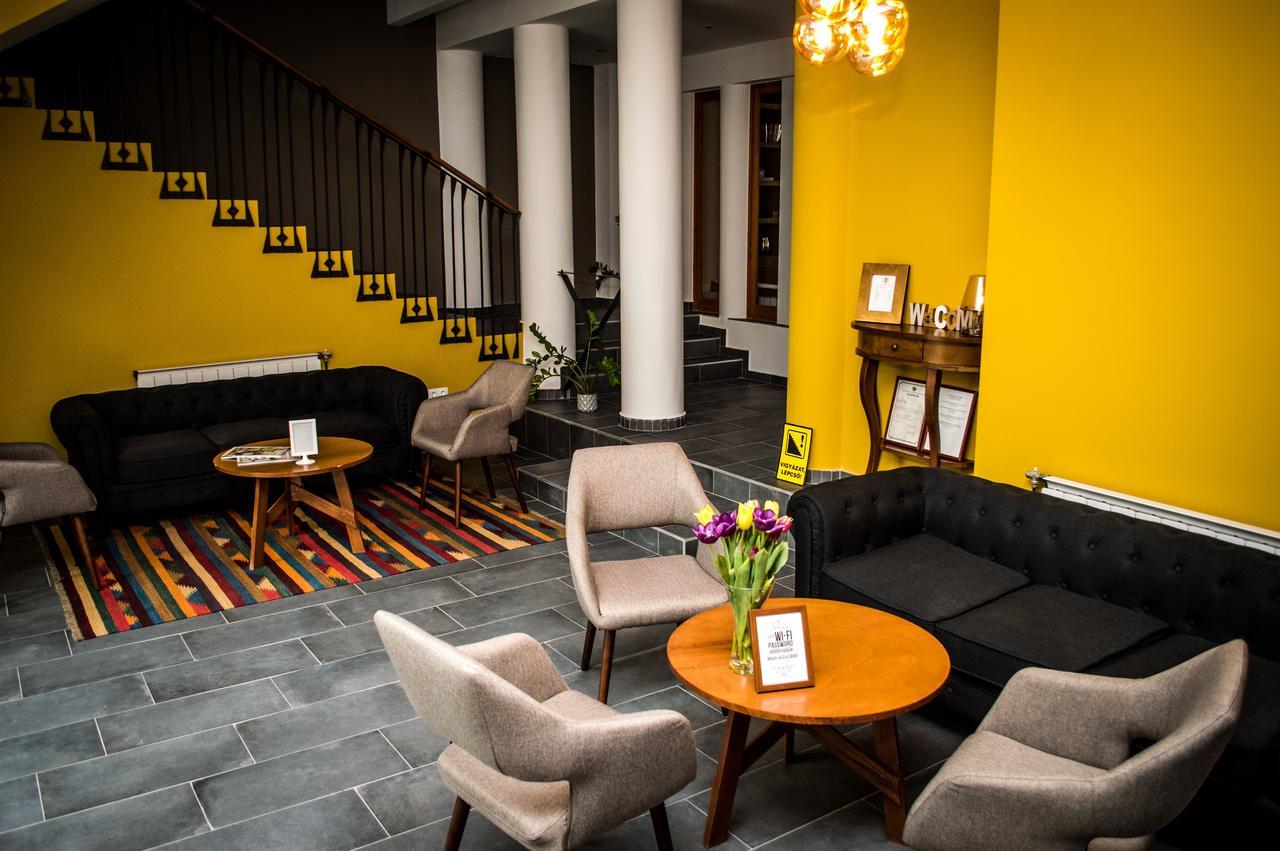 Hotel Mátrix Szeged Buitenkant foto