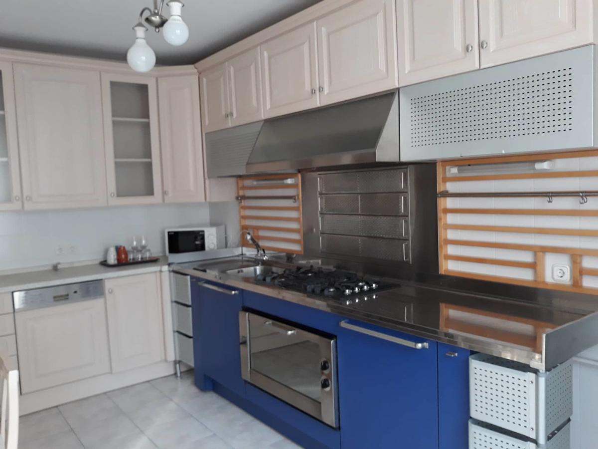 Hotel Mátrix Szeged Buitenkant foto