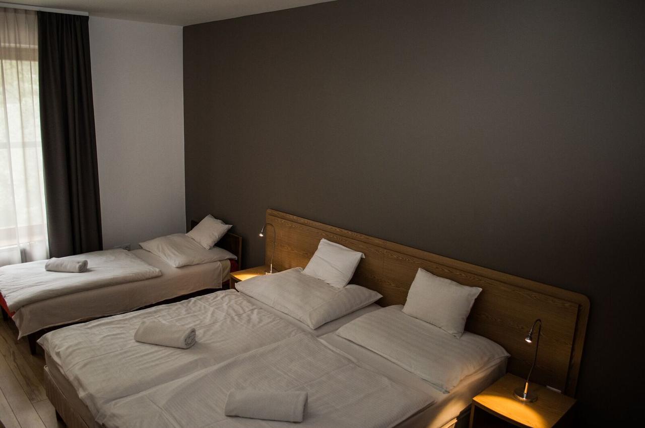 Hotel Mátrix Szeged Buitenkant foto