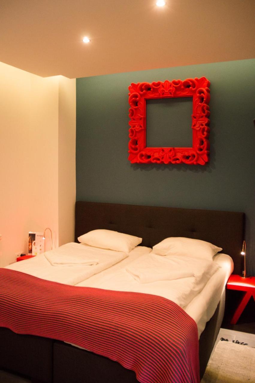 Hotel Mátrix Szeged Buitenkant foto